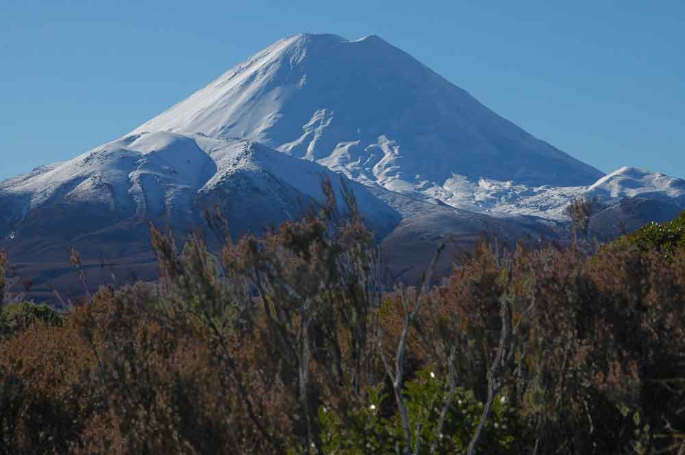 103 - Nueva Zelanda, parque nacional de Tongariro, volcan Ngauruhoe